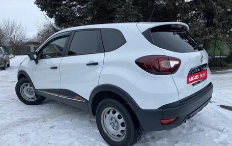 Renault Kaptur I рестайлинг, 2018 год, 1 150 000 рублей, 3 фотография