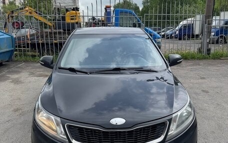KIA Rio III рестайлинг, 2014 год, 850 000 рублей, 2 фотография