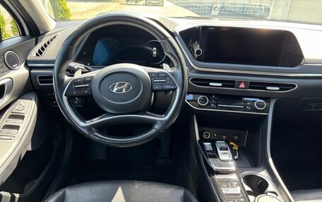 Hyundai Sonata VIII, 2020 год, 2 999 999 рублей, 24 фотография