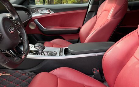 KIA Stinger I, 2019 год, 3 700 000 рублей, 9 фотография