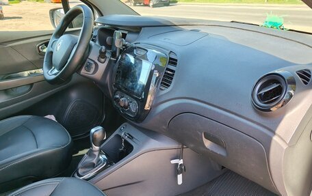 Renault Kaptur I рестайлинг, 2018 год, 1 270 000 рублей, 4 фотография
