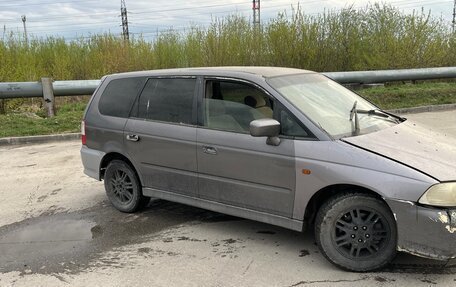 Honda Odyssey II, 2001 год, 250 000 рублей, 3 фотография
