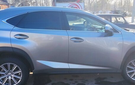Lexus NX I, 2015 год, 2 300 000 рублей, 10 фотография