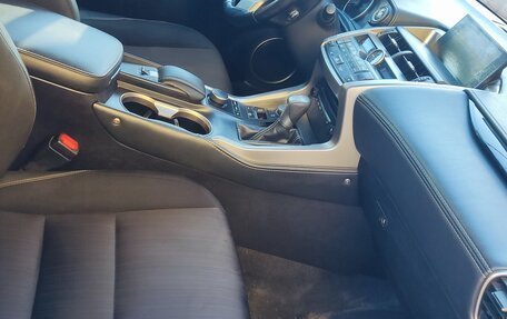 Lexus NX I, 2015 год, 2 300 000 рублей, 25 фотография