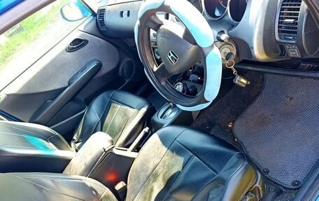 Honda Fit III, 2002 год, 350 000 рублей, 9 фотография