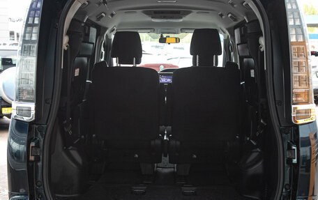 Toyota Voxy III, 2014 год, 1 749 000 рублей, 9 фотография