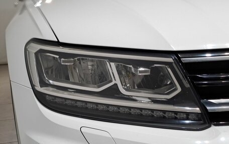 Volkswagen Tiguan II, 2020 год, 2 690 000 рублей, 9 фотография