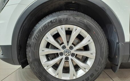 Volkswagen Tiguan II, 2020 год, 2 690 000 рублей, 11 фотография