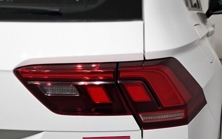 Volkswagen Tiguan II, 2020 год, 2 690 000 рублей, 10 фотография