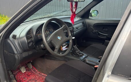 BMW 3 серия, 1991 год, 230 000 рублей, 7 фотография