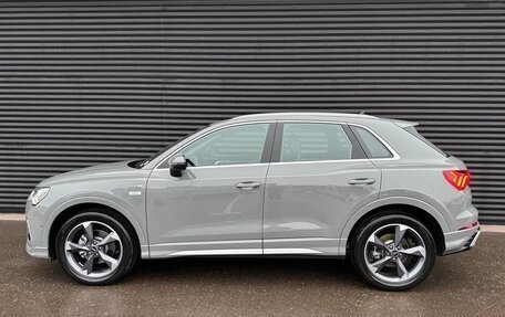 Audi Q3, 2022 год, 2 630 000 рублей, 4 фотография