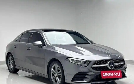 Mercedes-Benz A-Класс, 2022 год, 1 445 000 рублей, 3 фотография