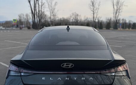Hyundai Elantra, 2023 год, 1 450 000 рублей, 11 фотография