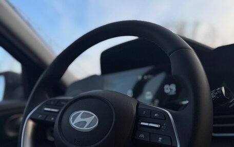 Hyundai Elantra, 2023 год, 1 450 000 рублей, 18 фотография