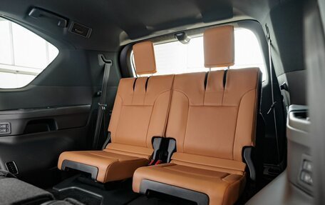 Lexus LX, 2026 год, 17 850 000 рублей, 28 фотография