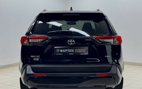 Toyota RAV4, 2021 год, 4 400 000 рублей, 5 фотография