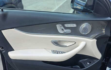 Mercedes-Benz E-Класс, 2017 год, 2 950 000 рублей, 9 фотография