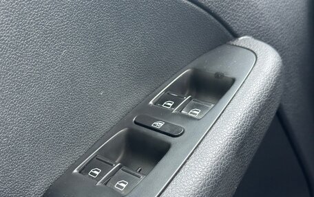 Volkswagen Jetta VI, 2014 год, 1 320 000 рублей, 15 фотография