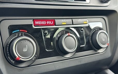 Volkswagen Jetta VI, 2014 год, 1 320 000 рублей, 18 фотография