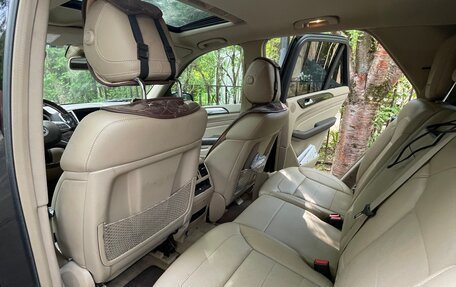 Mercedes-Benz M-Класс, 2012 год, 1 650 000 рублей, 8 фотография