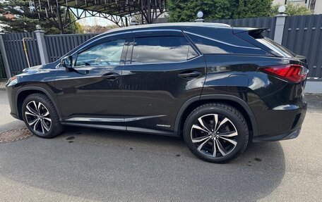 Lexus RX IV рестайлинг, 2018 год, 4 000 000 рублей, 3 фотография