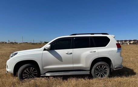 Toyota Land Cruiser Prado 150 рестайлинг 2, 2010 год, 2 430 000 рублей, 4 фотография