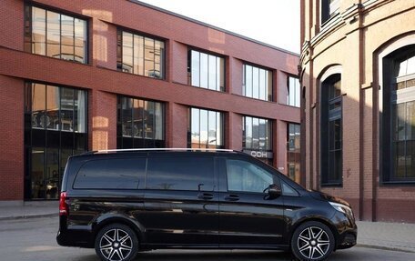 Mercedes-Benz V-Класс, 2017 год, 4 290 000 рублей, 9 фотография