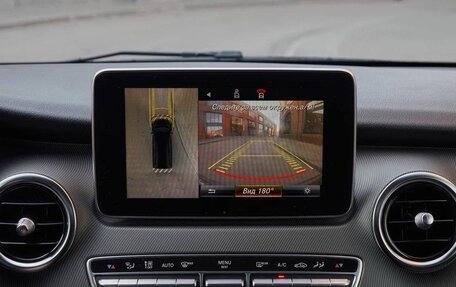 Mercedes-Benz V-Класс, 2017 год, 4 290 000 рублей, 23 фотография