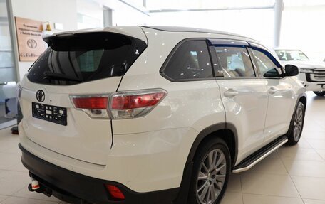 Toyota Highlander III, 2014 год, 2 890 000 рублей, 5 фотография
