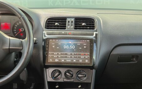 Volkswagen Polo VI (EU Market), 2011 год, 690 000 рублей, 10 фотография