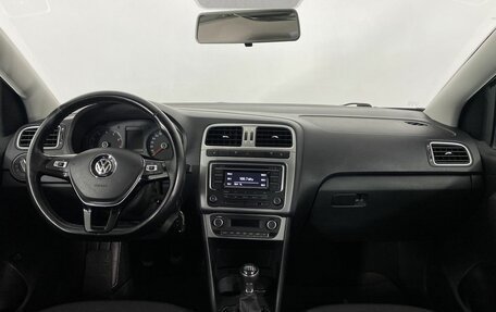Volkswagen Polo VI (EU Market), 2018 год, 1 340 000 рублей, 8 фотография