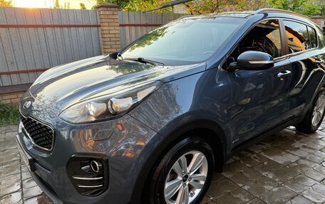 KIA Sportage IV рестайлинг, 2018 год, 2 220 000 рублей, 14 фотография
