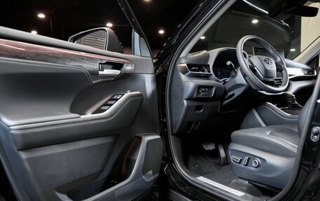 Toyota Highlander, 2026 год, 5 400 000 рублей, 10 фотография