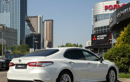 Toyota Camry, 2019 год, 2 738 000 рублей, 4 фотография