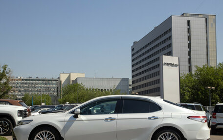 Toyota Camry, 2019 год, 2 738 000 рублей, 6 фотография