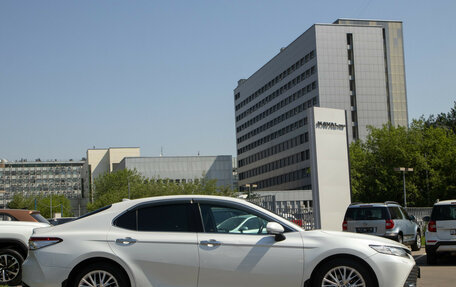 Toyota Camry, 2019 год, 2 738 000 рублей, 3 фотография