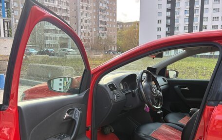 Volkswagen Polo VI (EU Market), 2010 год, 690 000 рублей, 18 фотография