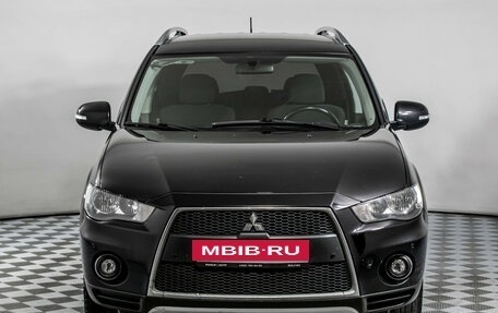 Mitsubishi Outlander III рестайлинг 3, 2010 год, 925 000 рублей, 2 фотография
