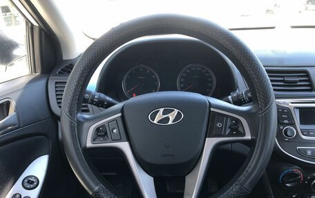 Hyundai Solaris II рестайлинг, 2014 год, 1 195 000 рублей, 12 фотография