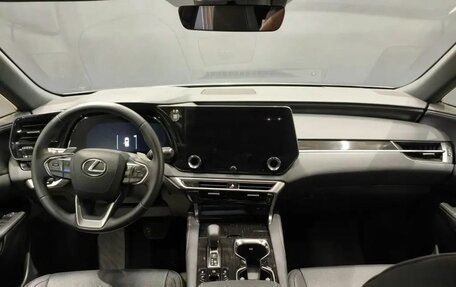 Lexus RX IV рестайлинг, 2025 год, 7 900 000 рублей, 7 фотография