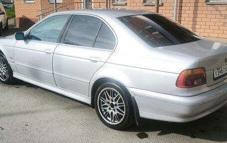 BMW 5 серия, 2002 год, 470 000 рублей, 2 фотография