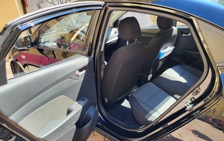 Hyundai Solaris II рестайлинг, 2019 год, 1 300 000 рублей, 13 фотография