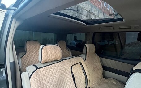 Toyota Alphard III, 2005 год, 650 000 рублей, 11 фотография