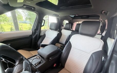 Land Rover Discovery IV, 2021 год, 7 500 000 рублей, 9 фотография