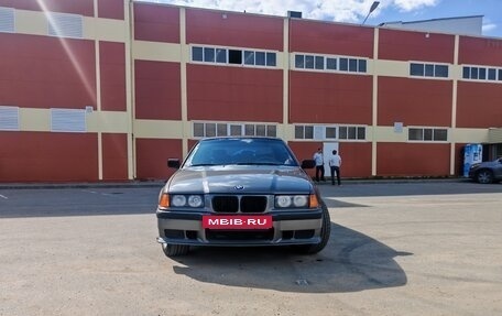 BMW 3 серия, 1995 год, 750 000 рублей, 6 фотография