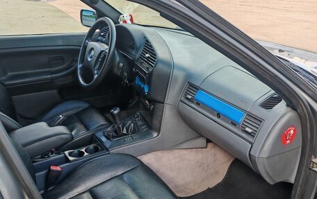 BMW 3 серия, 1995 год, 750 000 рублей, 15 фотография