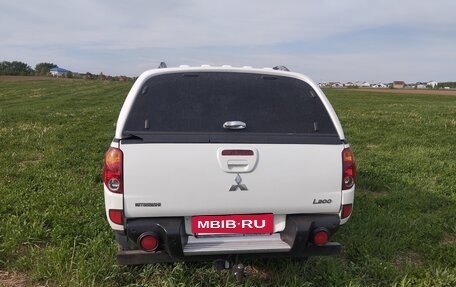 Mitsubishi L200 IV рестайлинг, 2012 год, 1 300 000 рублей, 3 фотография