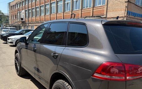 Volkswagen Touareg III, 2011 год, 1 350 000 рублей, 4 фотография