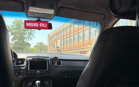 Volkswagen Touareg III, 2011 год, 1 350 000 рублей, 24 фотография