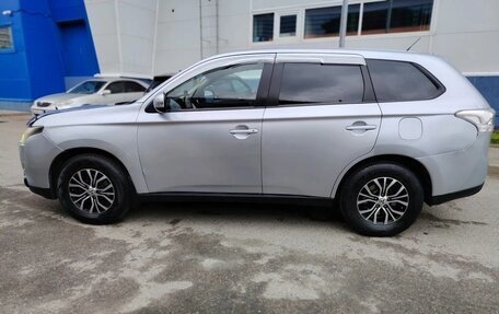Mitsubishi Outlander III рестайлинг 3, 2013 год, 1 020 000 рублей, 8 фотография